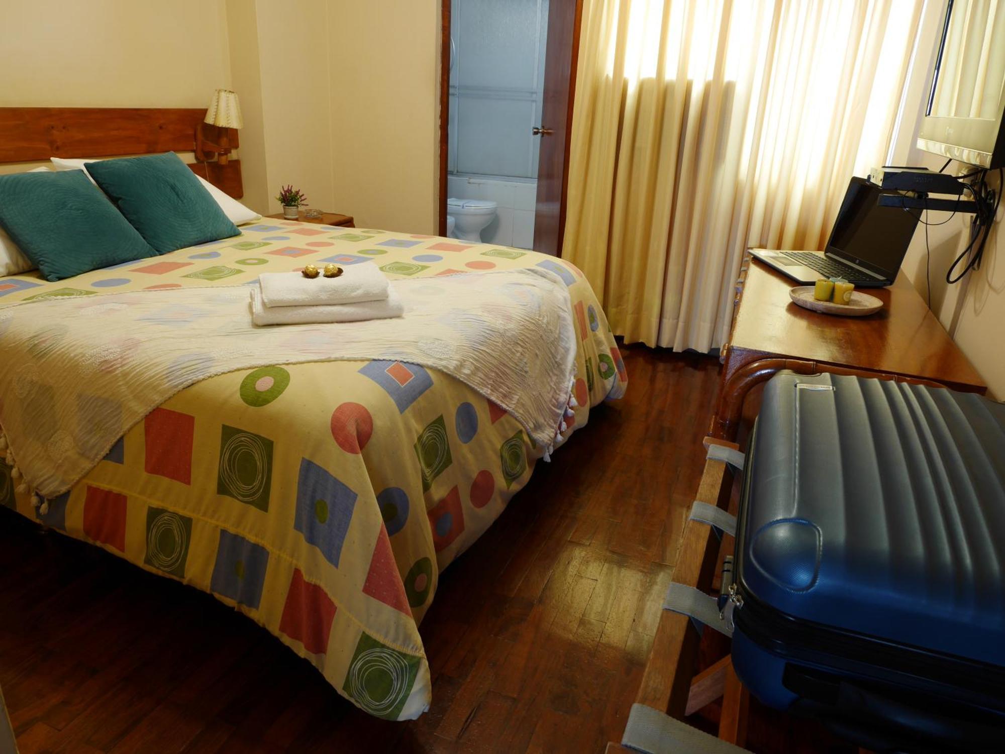 Suite Service Apart Hotel Lima Ngoại thất bức ảnh